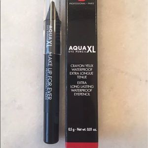 🛍3 for $15 NEW UNUSED SEALED Black Eye Pencil